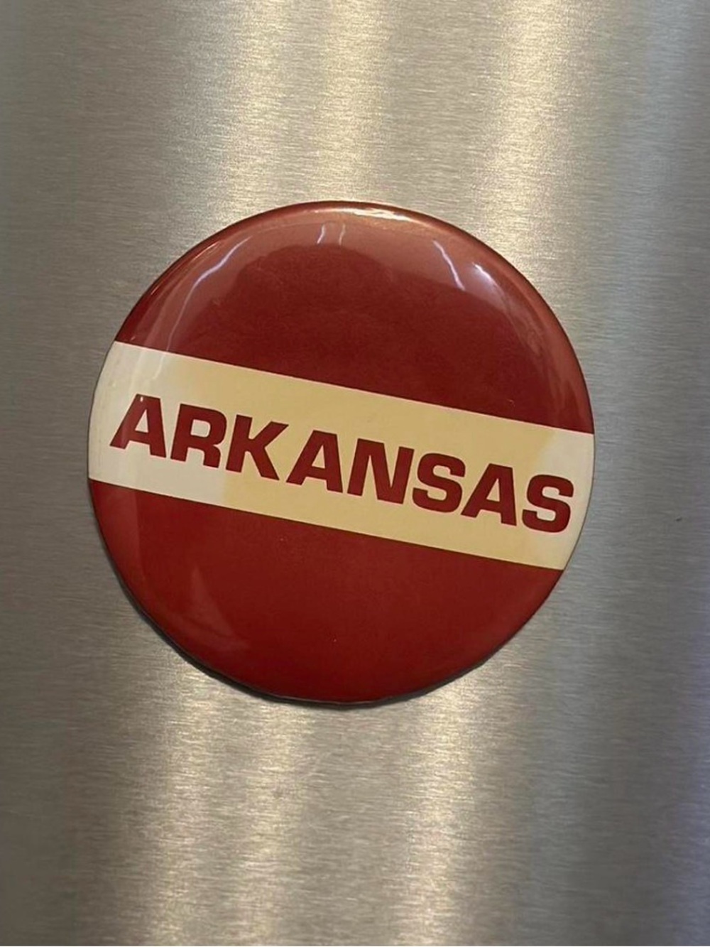 Arkansas Round Magnet - Red and Cream